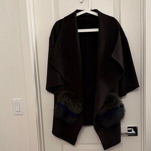 Elegant Black Women's Sweater with Faux Fur Accents